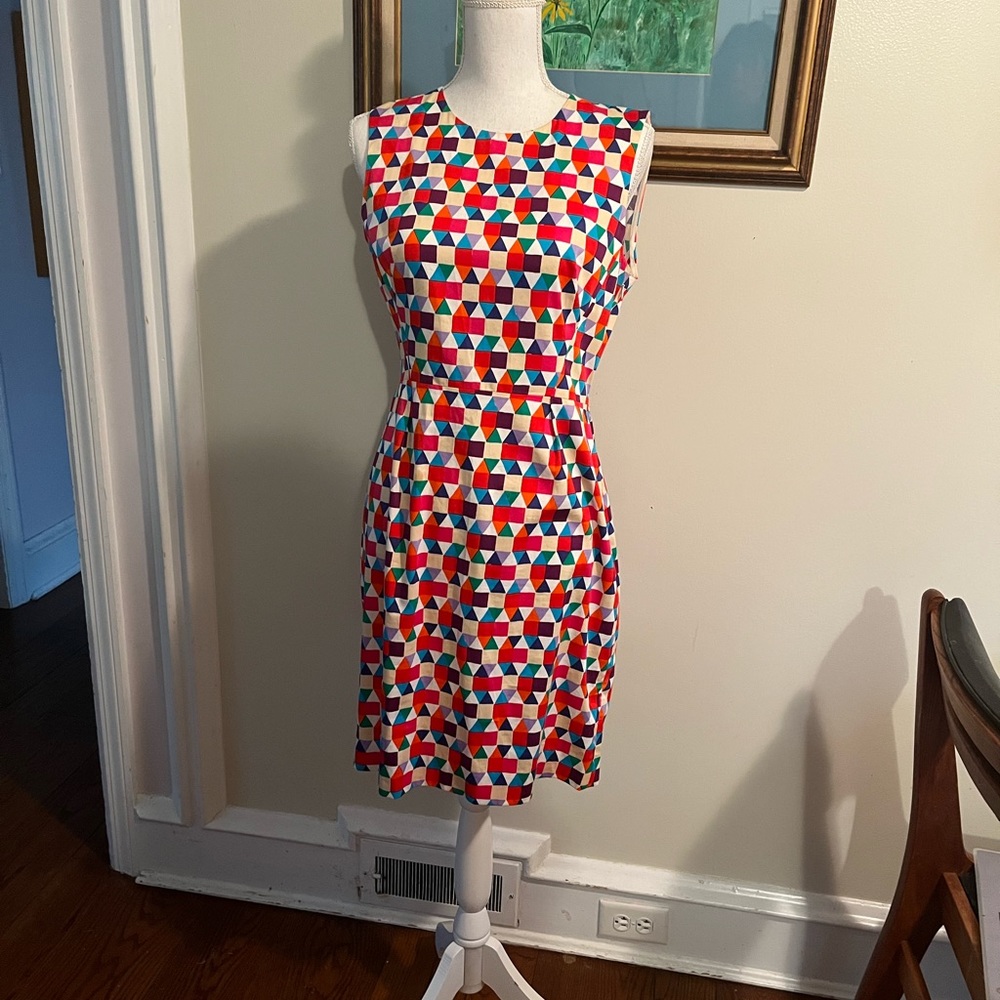 Kate spade sheath dress, size 10. Colorful geometric pattern.